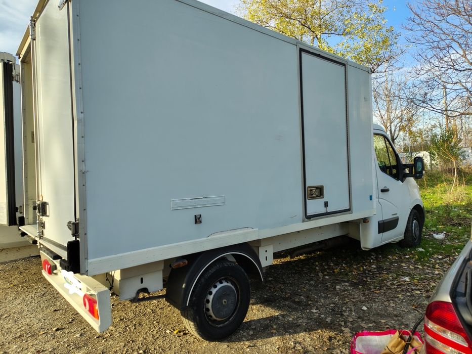 Dube Frig de închiriat cu/fara sofer