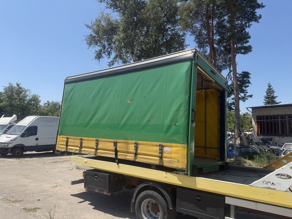 Бордова каросери с  бризент от iveco daily