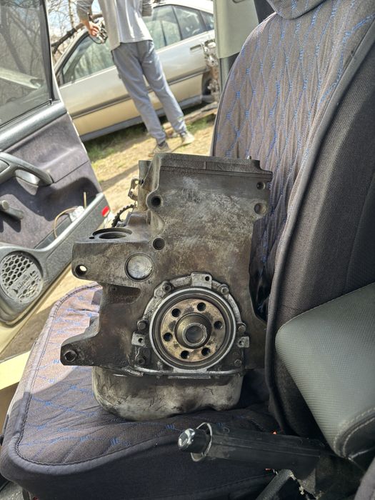 Продам блок От пассат б3 гольф 2