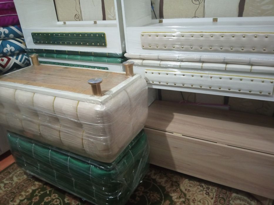 Продам Пуфик готовый новый