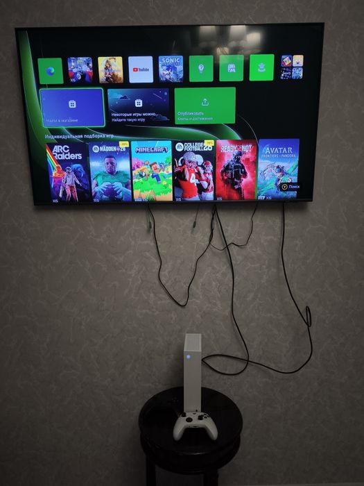 Продам приставку Xbox series S