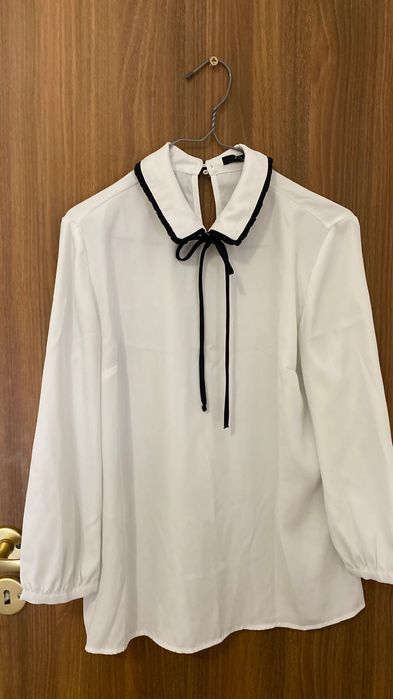 Бяла риза MOHITO