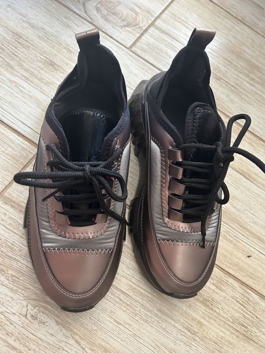 Дамски обувки