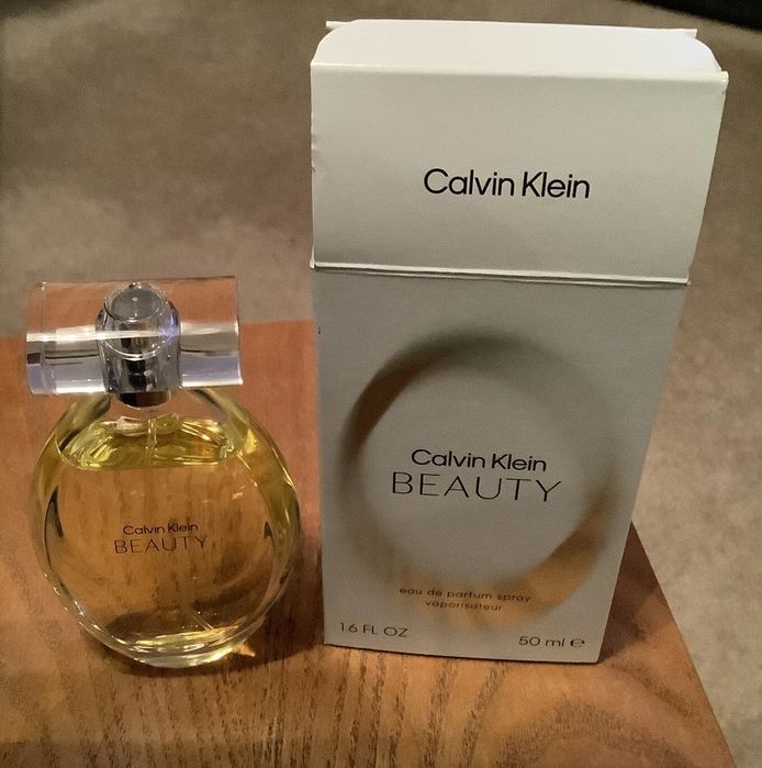 Calvin Klein pentru dame. Original de 50ml.