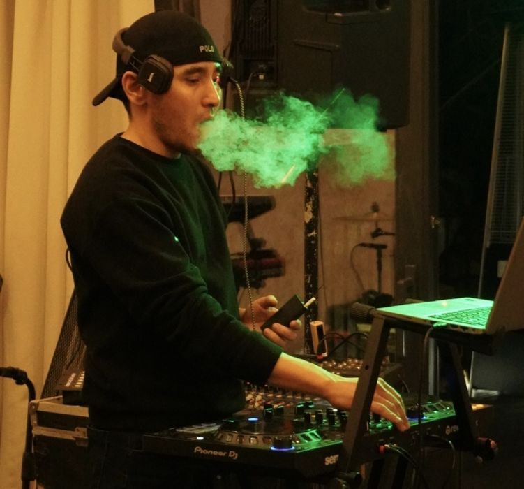 Диджей на Ваше мероприятие