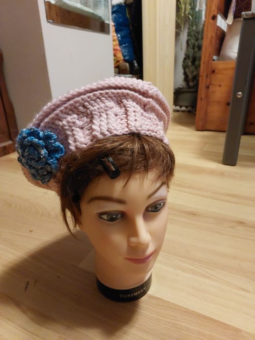 Căciuli,veste ,Botoșei