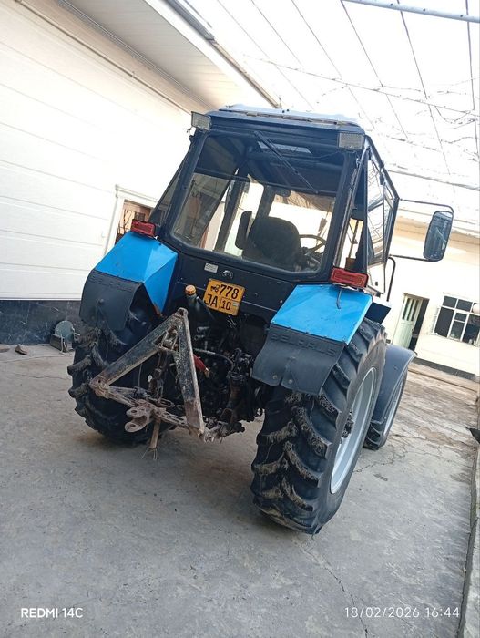 Traktor sotiladi yili 2020 narxi 240 milyo‘n kami bor