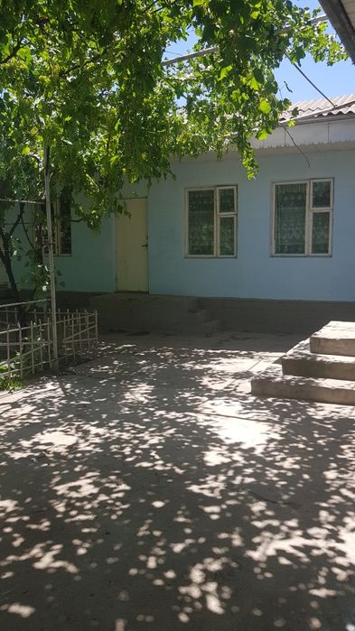 ПРОДАЁТСЯ ДОМ УЧАСТОК 10 сот. Не далеко от трассы.