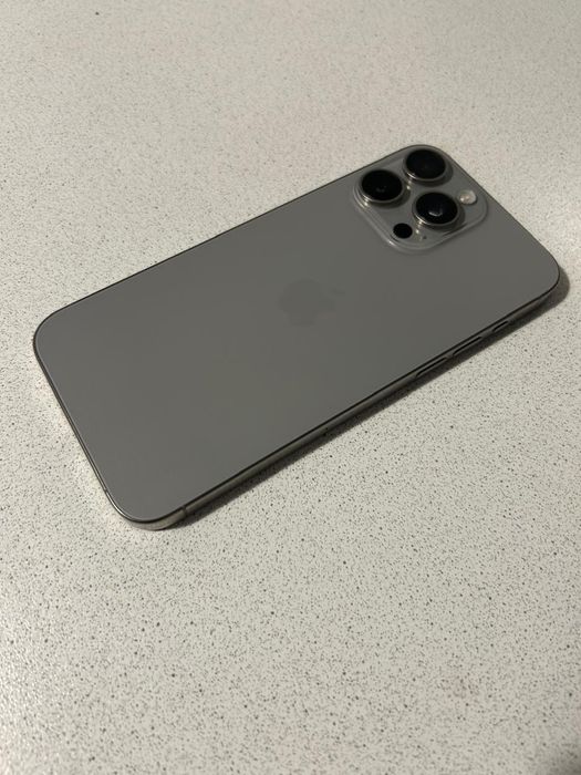 Продам Apple iPhone 15 pro max