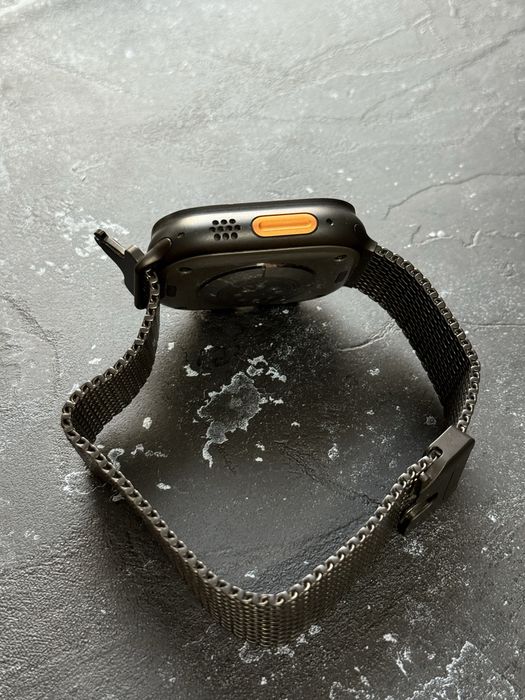 Apple Watch Ultra 2 / 49MM / Negru / Baterie 96% / Curea Titanium / Curea Trail