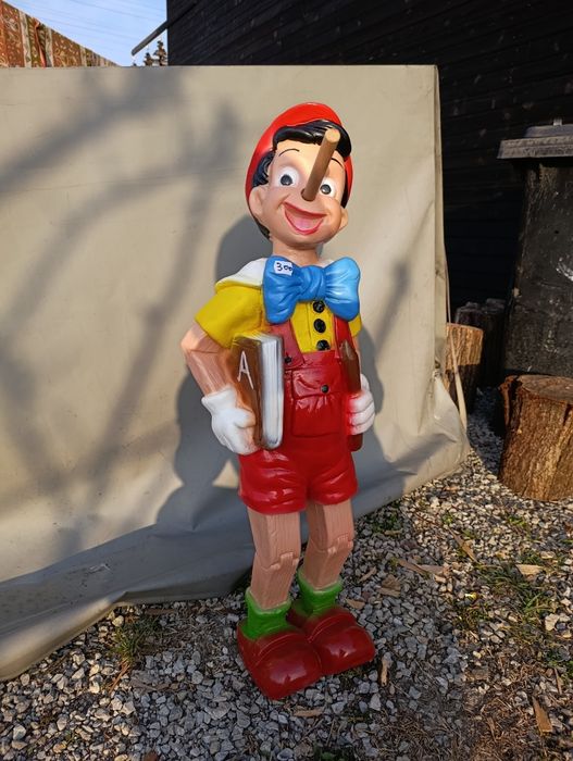 Pinocchio decor gradina