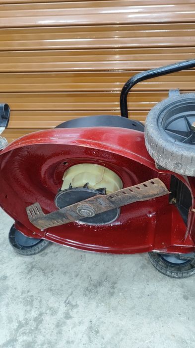 Електрическа косачка MTD произведена в Германия.