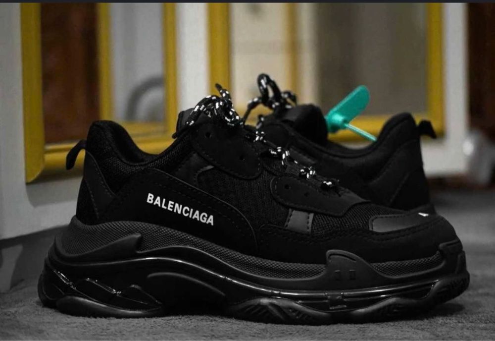 Balenciaga Triple S