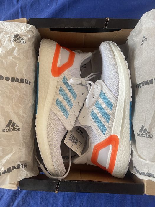 adidas ULTRABOOST 20 Primeblue