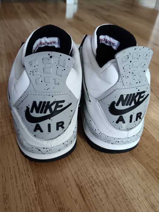 Air Jordan 4 Retro OG