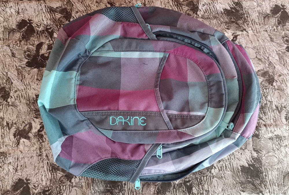 Dakine Garden 20L-Много Запазена