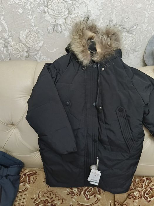 продам зимнию куртку