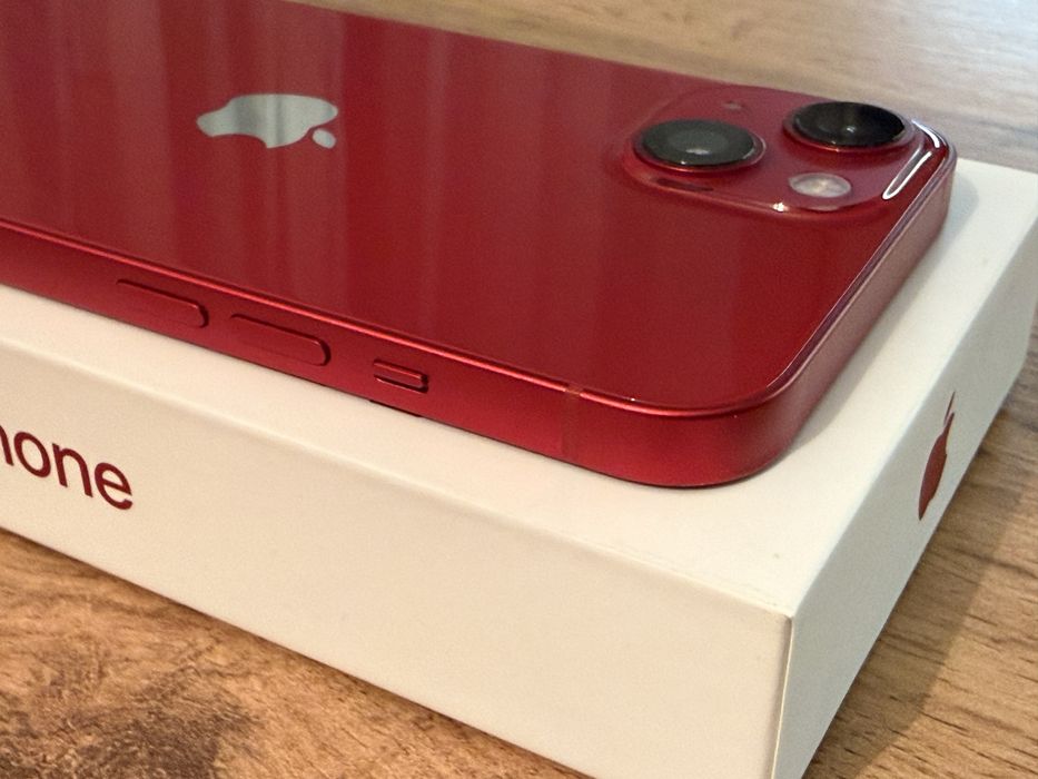 iphone 13 Red (красный)