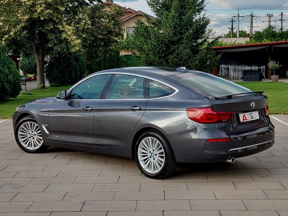BMW 3 Series 2019 — imagine 3