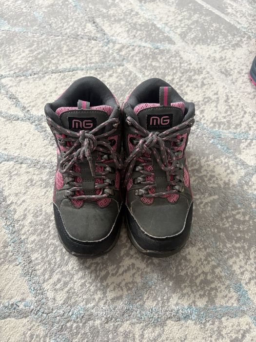 Обувь пакетом 32-33р