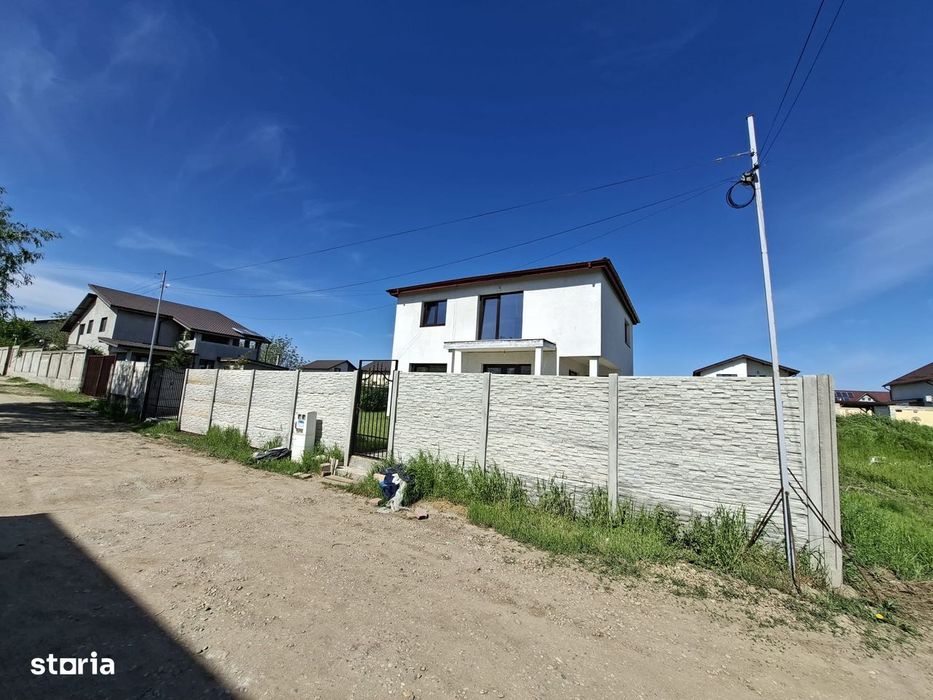 Casă de vânzare cu 4 camere/Com.Berceni/COMISION 0%