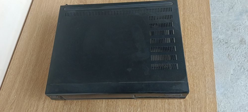 Видомагнитафон..