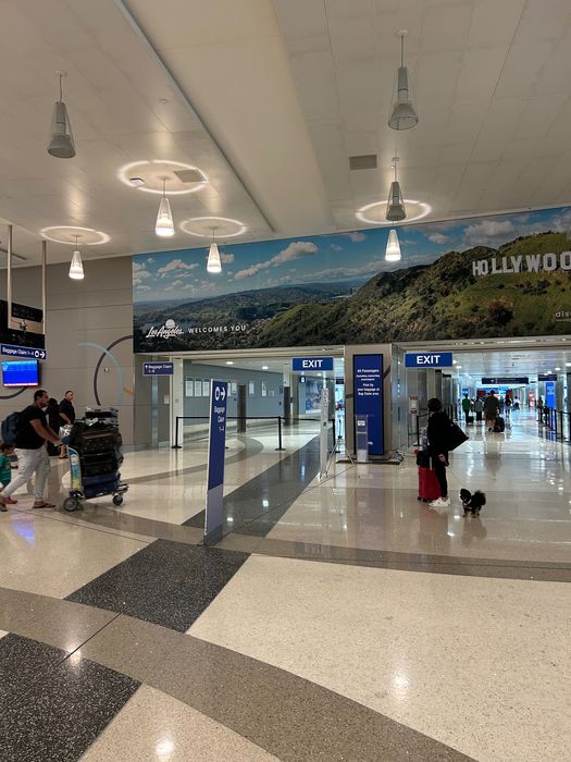 AirPods Pro 2 недорого продается, оригинал настоящие  привезены из США