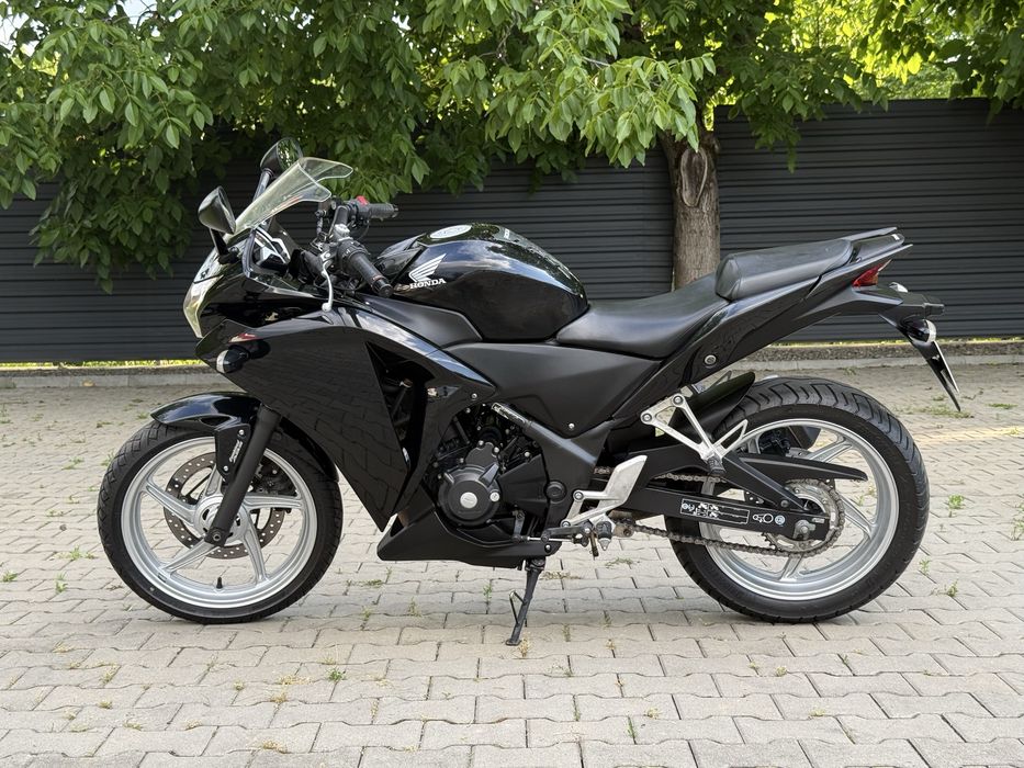 Honda CBR 250 RA 2012 - ABS - Istoric Service Complet