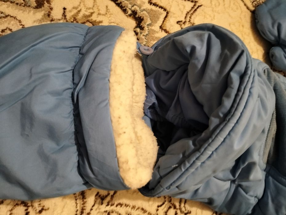 Продам детский зимний комбенезон