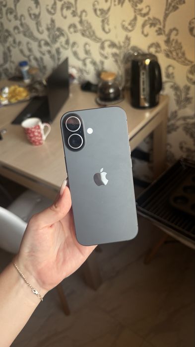 Iphone 17 e-sim 256гб