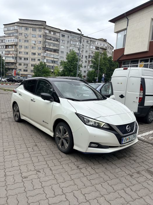 NISSAN Leaf 2020 — imagine 4