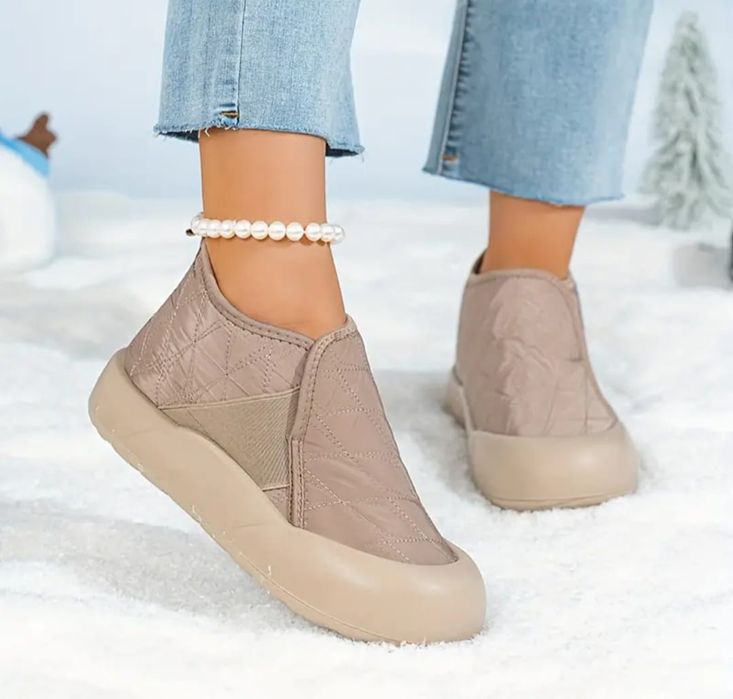 Женские зимние ботинки.