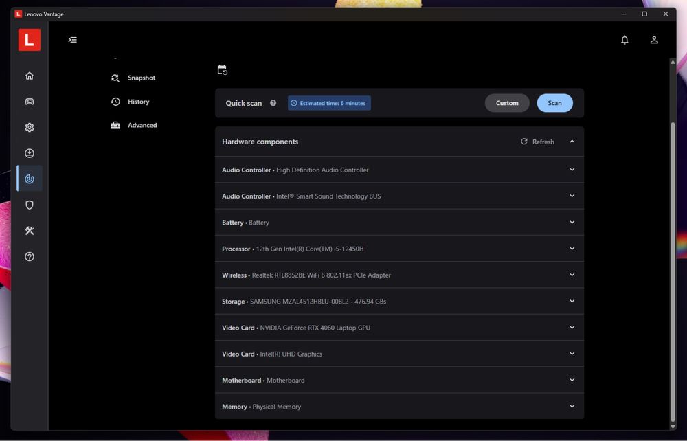 Геймърски лаптоп Lenovo LOQ 15IRH8 (RTX 4060 / i5-12450H / 32GB RAM)
