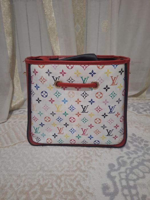 Продам объемную  сумку