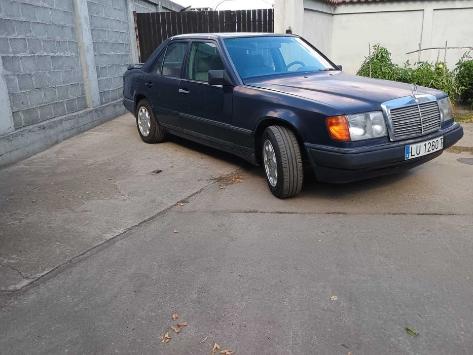 MERCEDES-BENZ E-Class 1988 — imagine 1