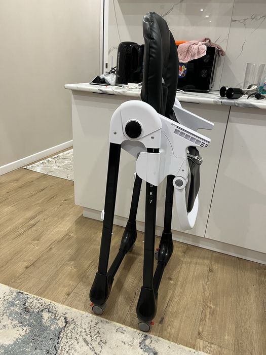 Стульчик для кормление