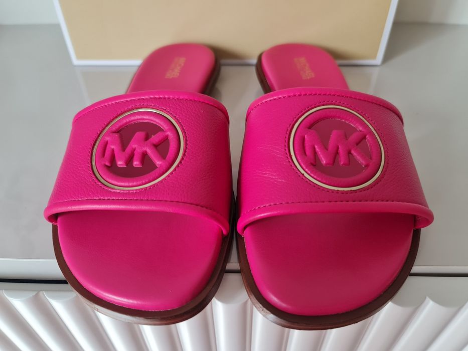 Оригинални чехли НОВИ Michael Kors