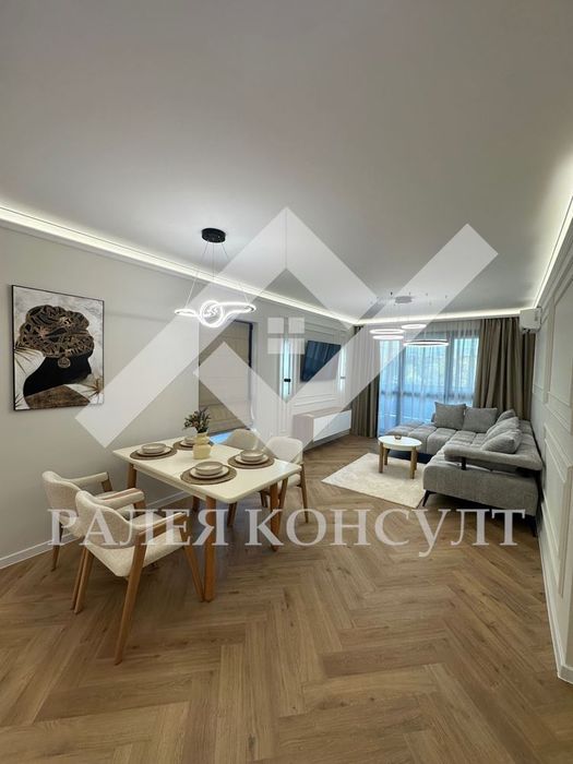 Продава се Двустаен апартамент в Пловдив, Каменица 2 - 85 кв.м за 2271 €/кв.м - Снимка #4