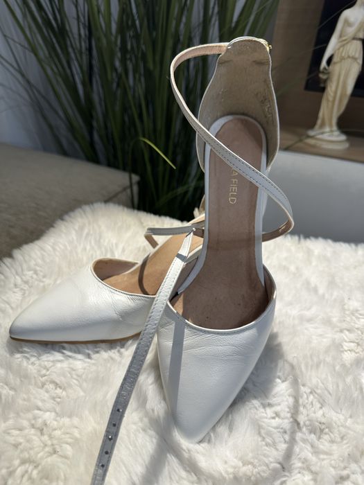 Pantofi stiletto piele naturala alba marimea 37 Anna Field