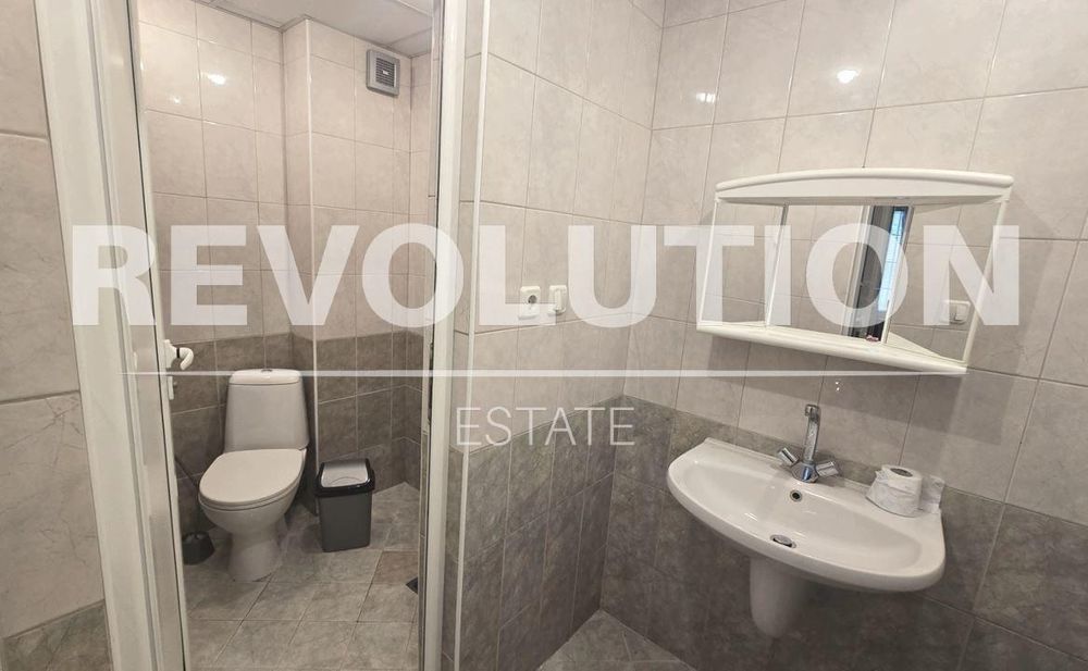 Дава се под наем Двустаен апартамент в Варна, ВИНС - 40 кв.м за 300 € - Снимка #3