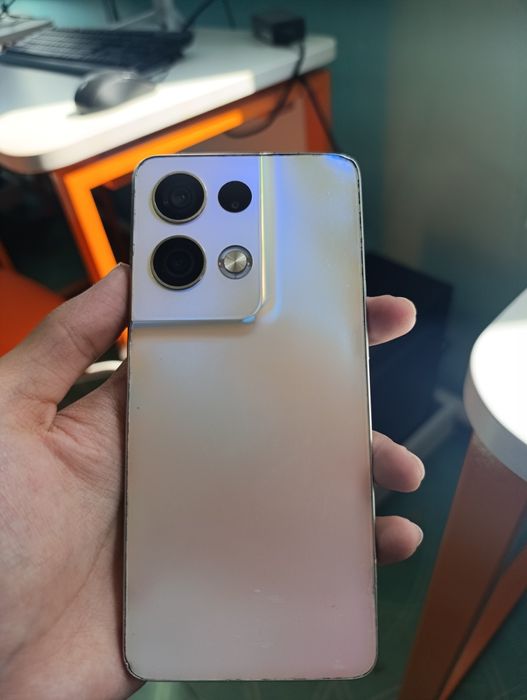 Продам oppo reno 8 pro 5g