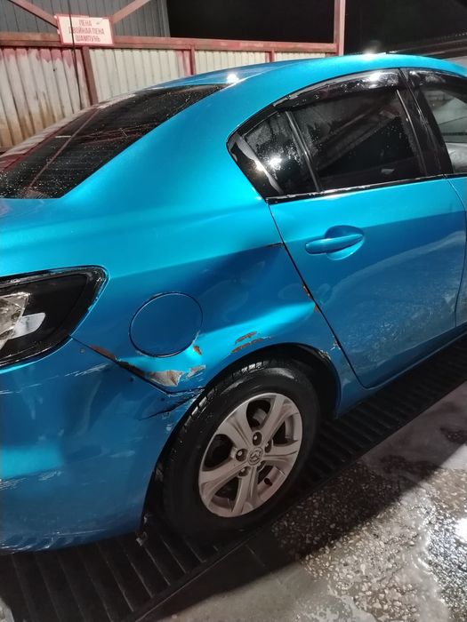 Мазда 3 2011 года