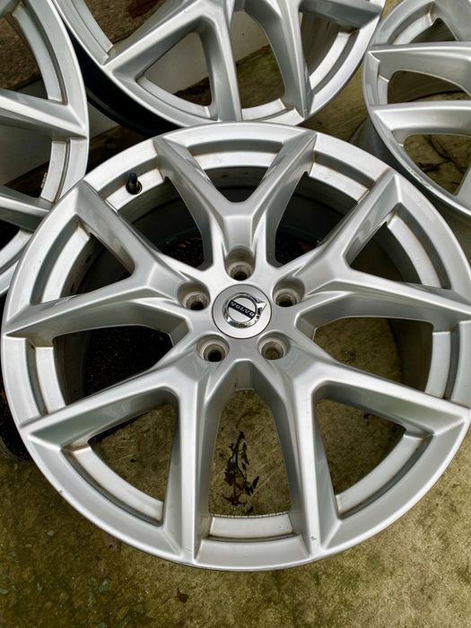 Urgent! Vand jante volvo originale xc60 235/60/18