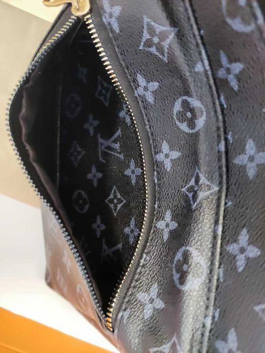 În stoc rucsac pentru femei, bărbați LV 93-44