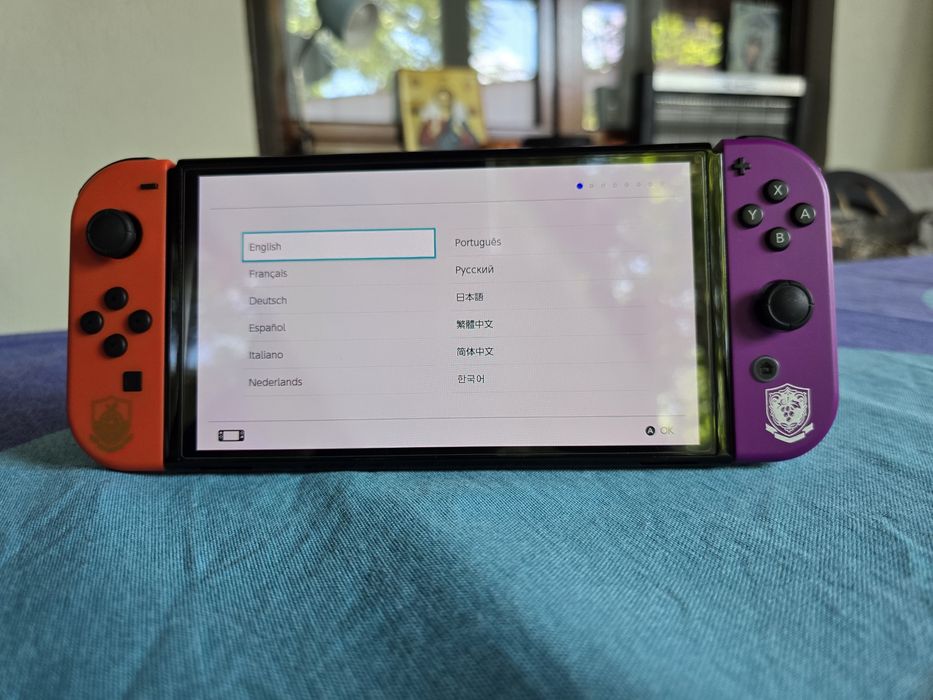 Nintendo Switch OLED Pokemon Edition