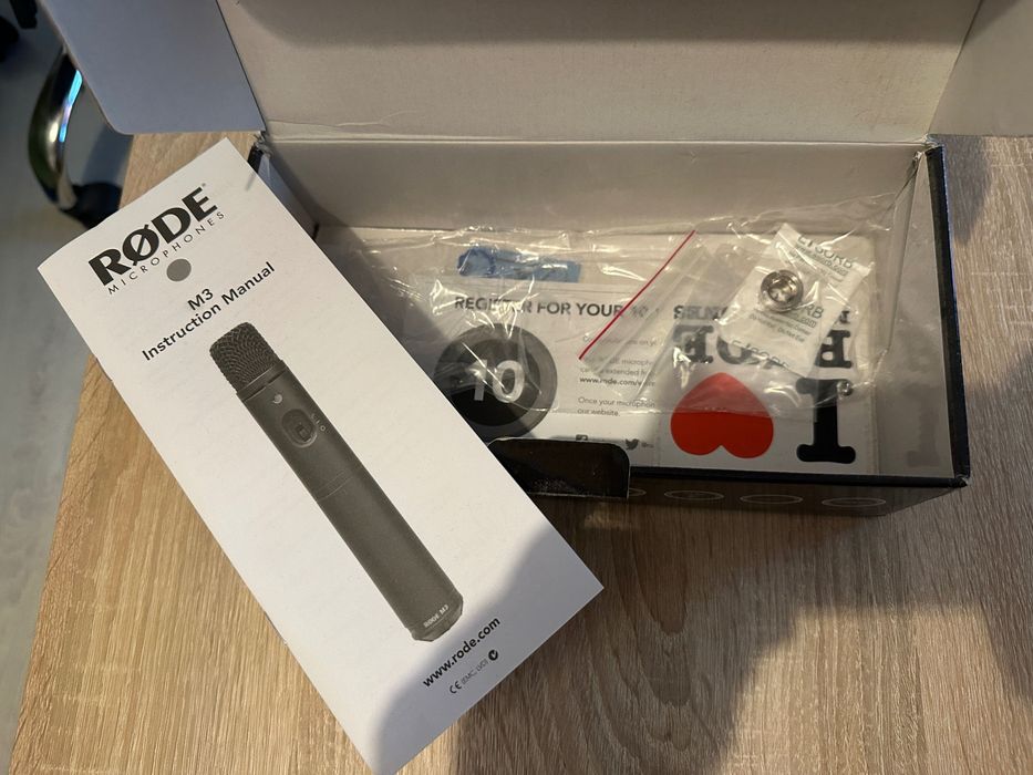 Microfon Rode M3 (suport de birou și cablu XLR-USB incluse)