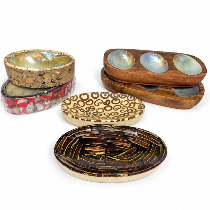 Săpuniere handmade din ceramică, scoici și lemn – de la 25 lei