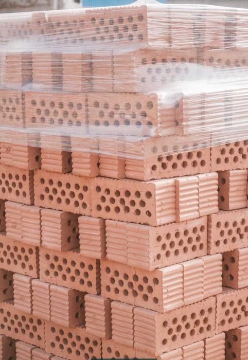 КИРПИЧ. КІРПІШ. Срочно. 60тг