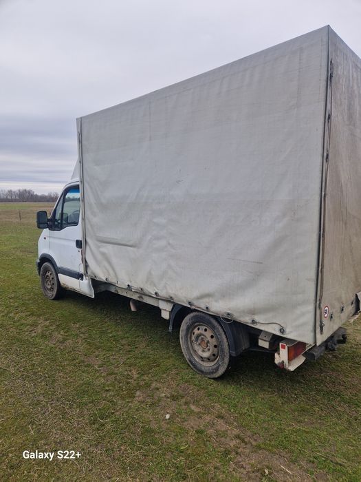 Vând renault master