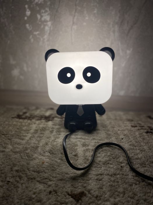 Chiroyli va foydali panda tungi lampa,